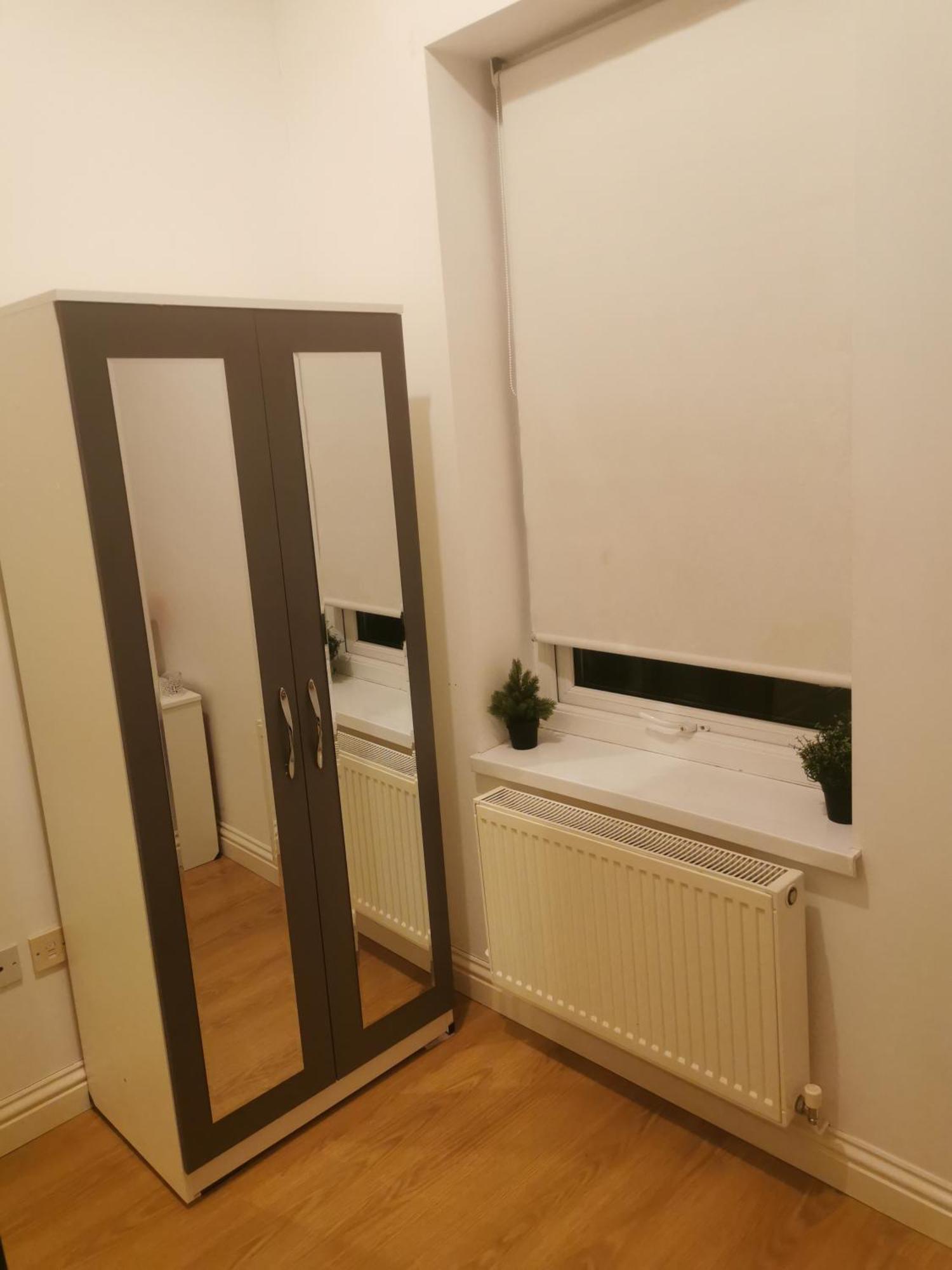 Lovely Spacious Room Near Train Station And University Dallington  Zewnętrze zdjęcie